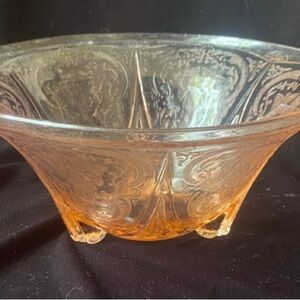 Hazel Atlas Glass Co Vintage Pink Glass Bowl, Royal Lace, 1934-1941, 10”, 3 Leg